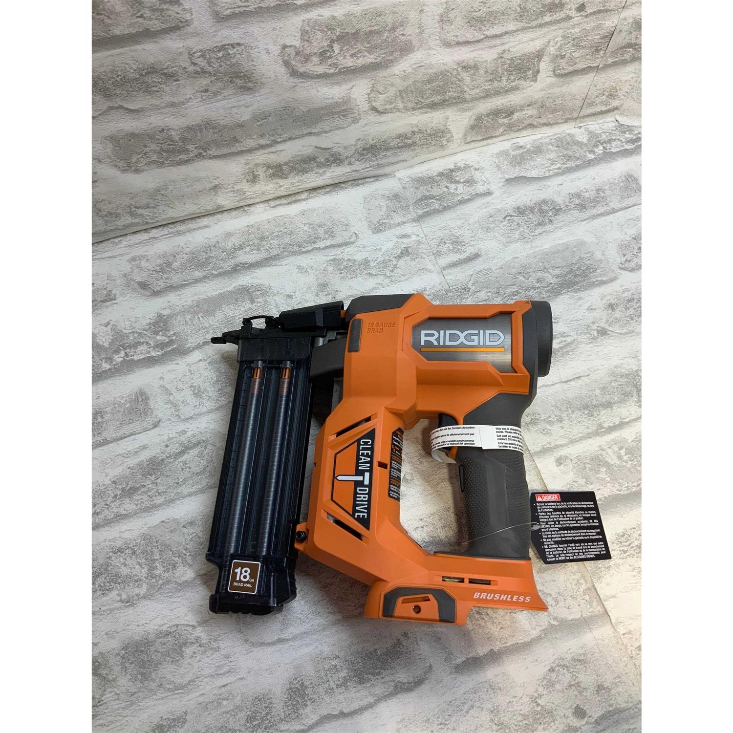 Ridgid 18V Brushless Cordless 18-Gauge 2-1/8 in. Brad Nailer R09891 - Cheap Fitting