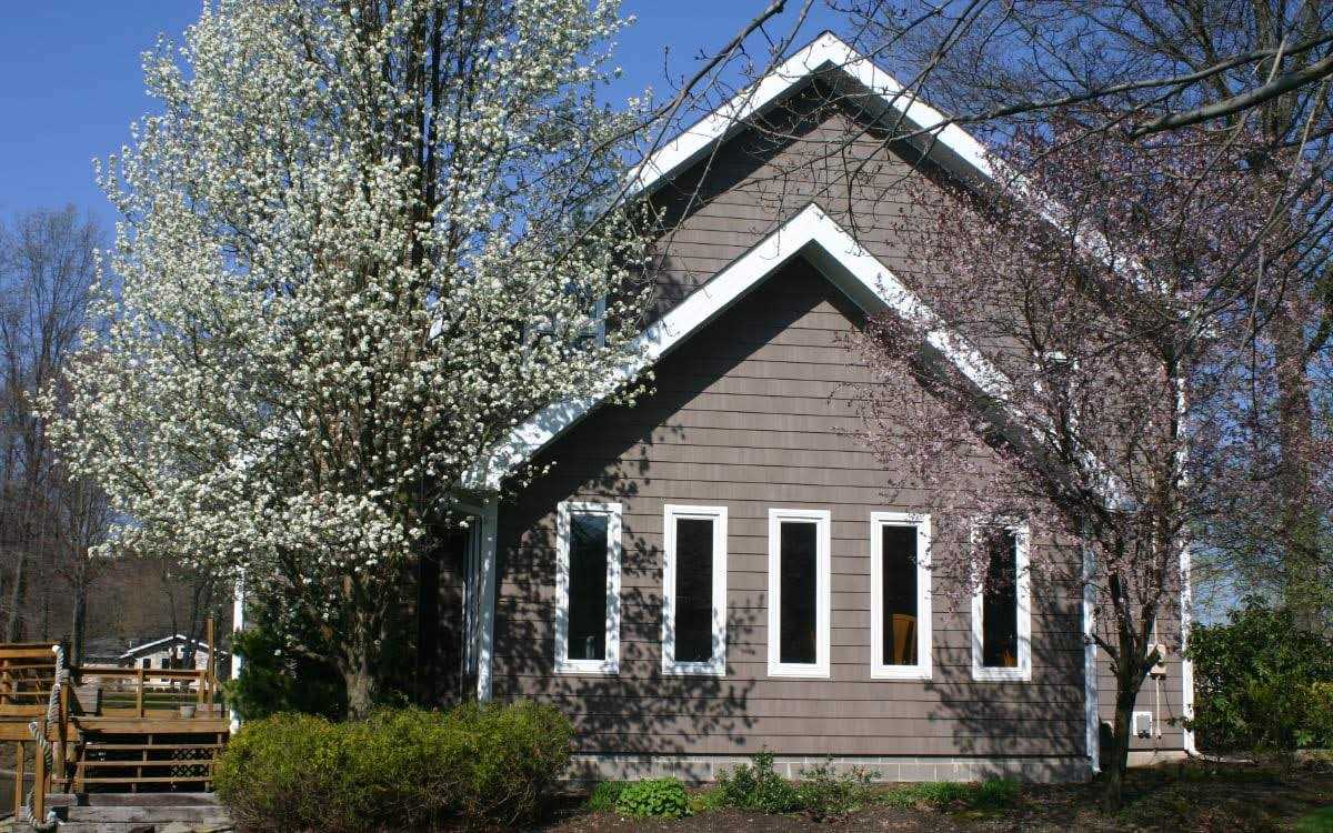 Homeside Select Cedar Shake Vinyl Siding - Cheap Fitting