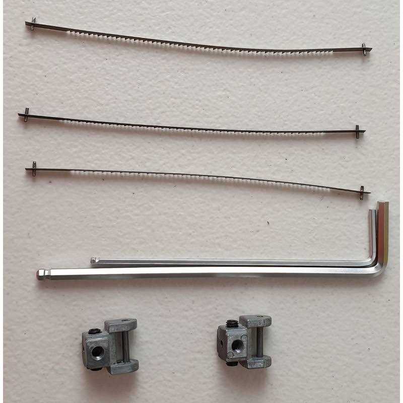 Central Machinery 16 in. Variable Speed Scroll Saw - Cheap Fitting