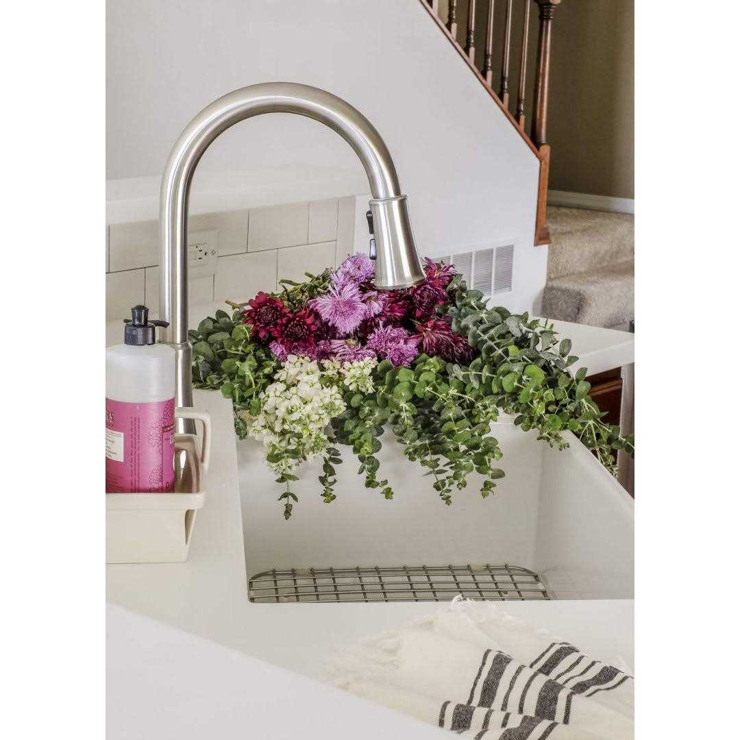 Pfister Pfirst Series Pull-Down Single Handle Kitchen Faucet - Cheap Fitting