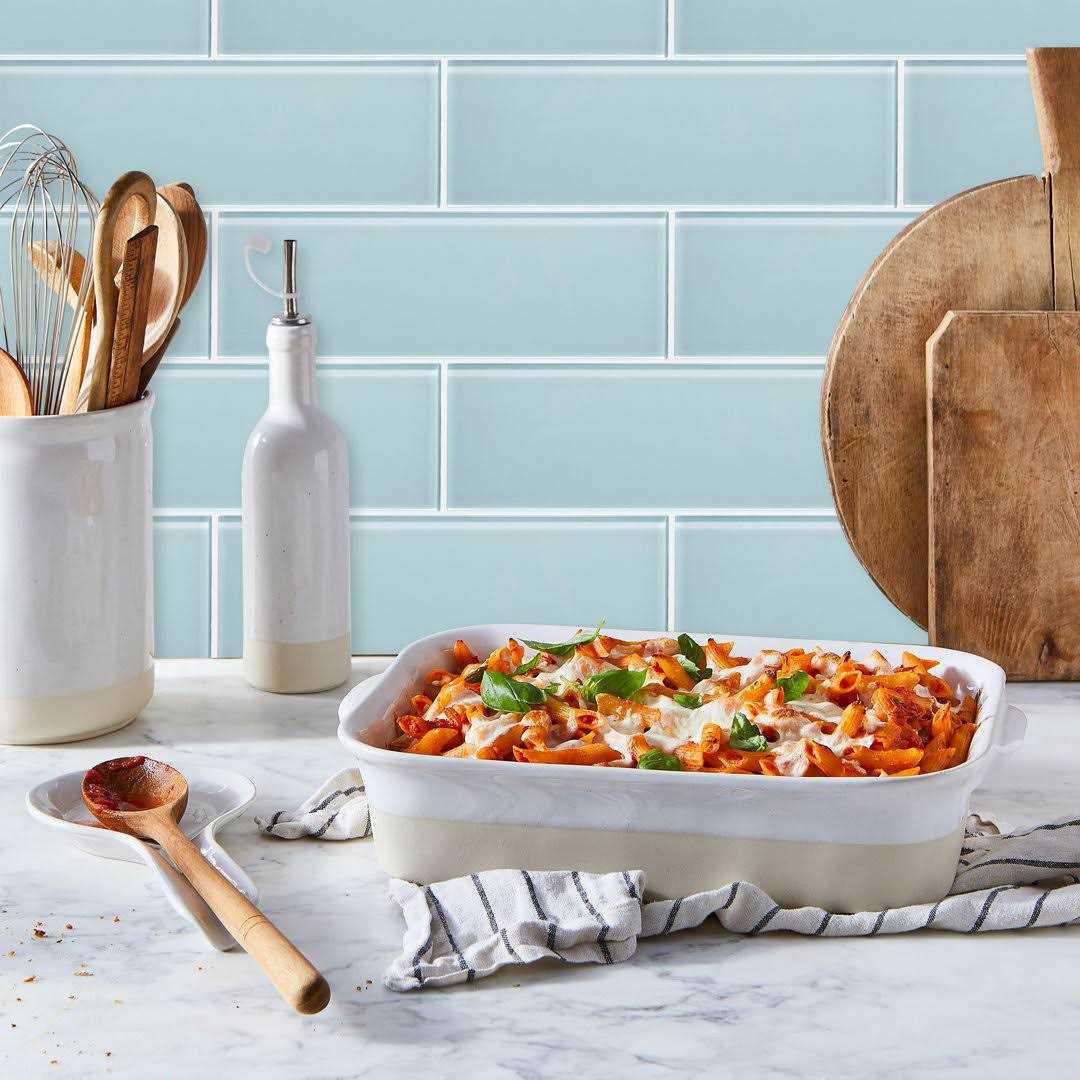 WS Tiles Premium Individual Glass Subway Tile - Cheap Fitting