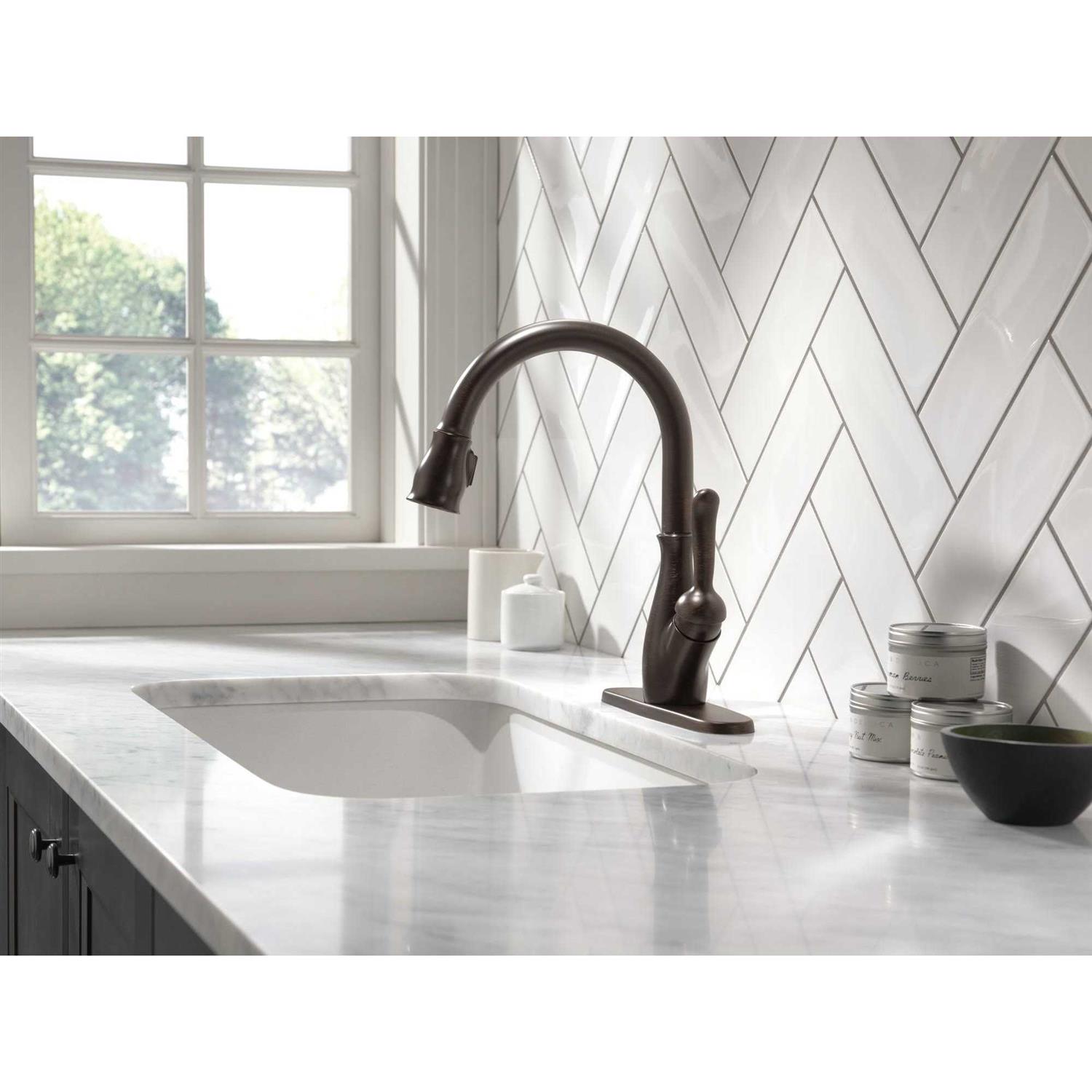 Delta Leland Single Handle Pull-Down Kitchen Faucet 9178 - Cheap Fitting