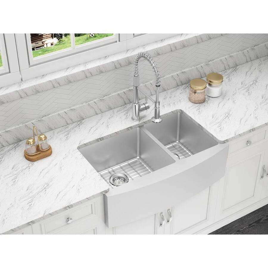 CMI Casmir Single Handle Spring Coil Pull Down Sprayer Kitchen Faucet - Cheap Fitting