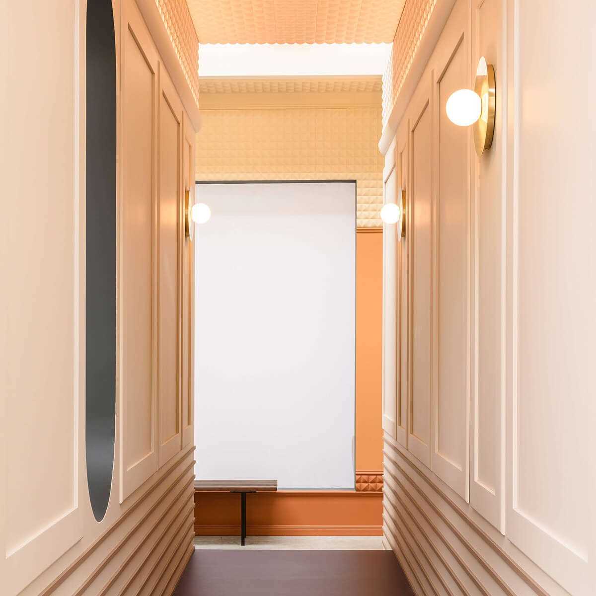 3/4 H x 78 W x 3 7/8 D Crown Orac Decor C356 - Cheap Fitting