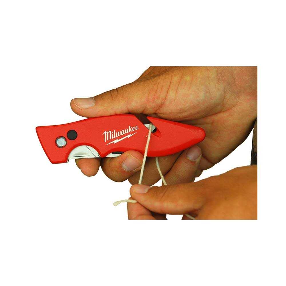 Milwaukee Fastback Utility Knife 48-22-1901 - Cheap Fitting