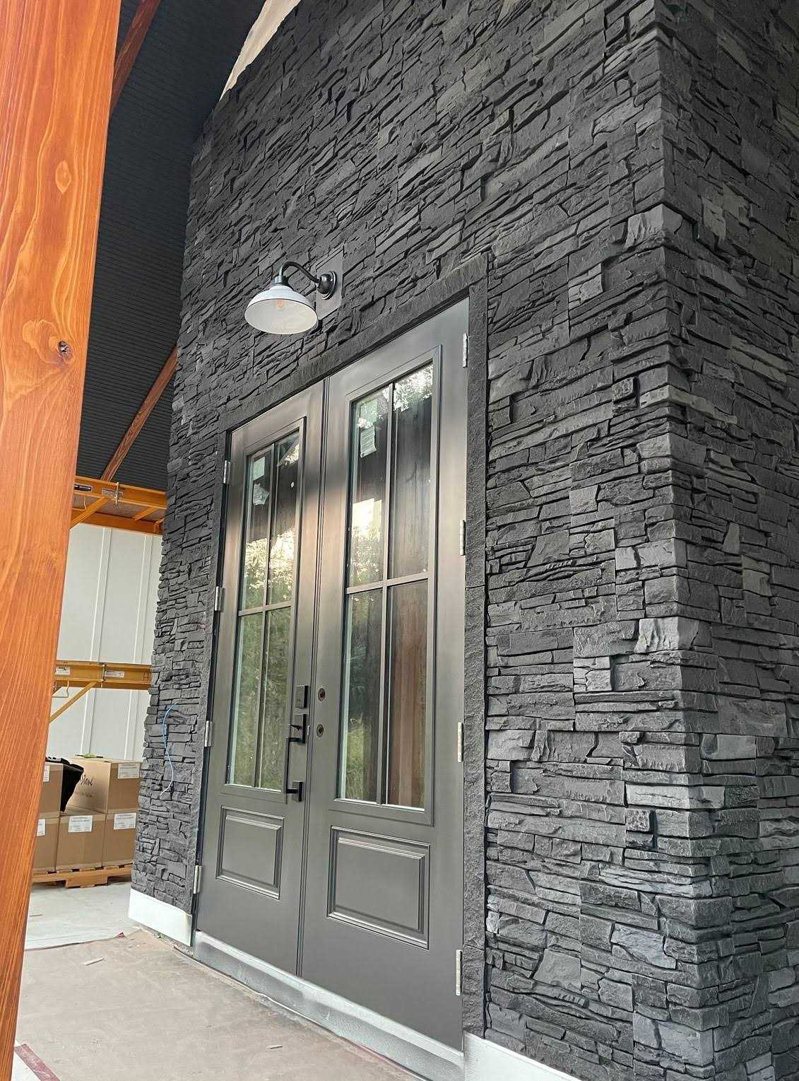 GenStone Faux Stacked Stone Pillar Panel - Cheap Fitting