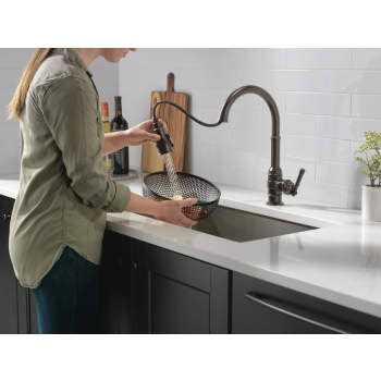 Delta Broderick Single Handle Pull-Down Kitchen Faucet - Cheap Fitting