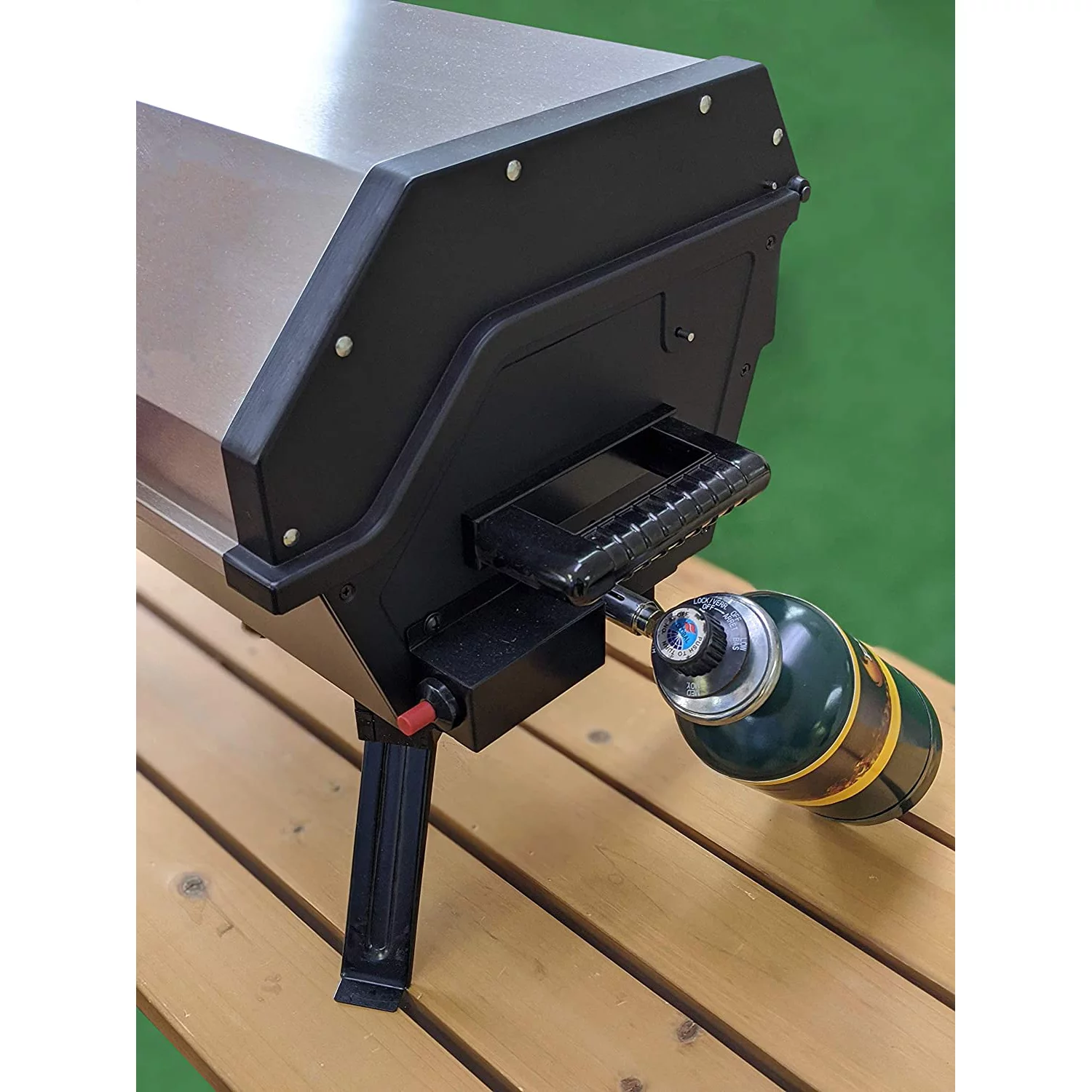 Martin 14,000 BTU Portable Propane Bbq Gas Grill with Support Legs & Grease Pan - Cheap Fitting