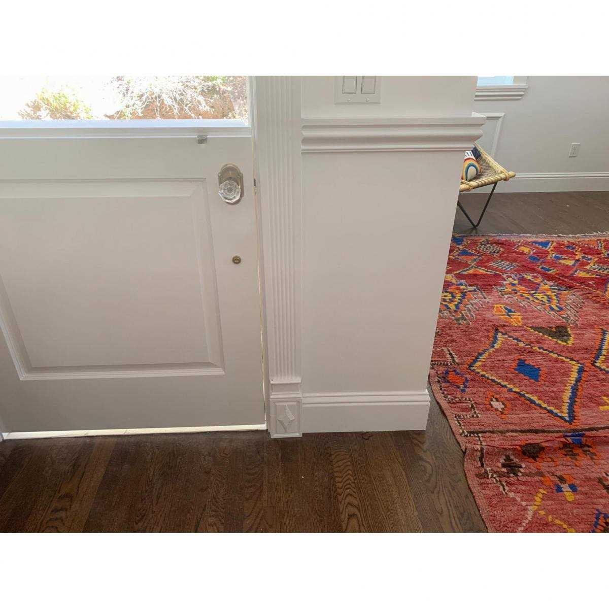 3 1/2W x 108H x 1 5/8P Fluted Pilaster w/ Adjustable Plinth Block PIL3X108 - Cheap Fitting