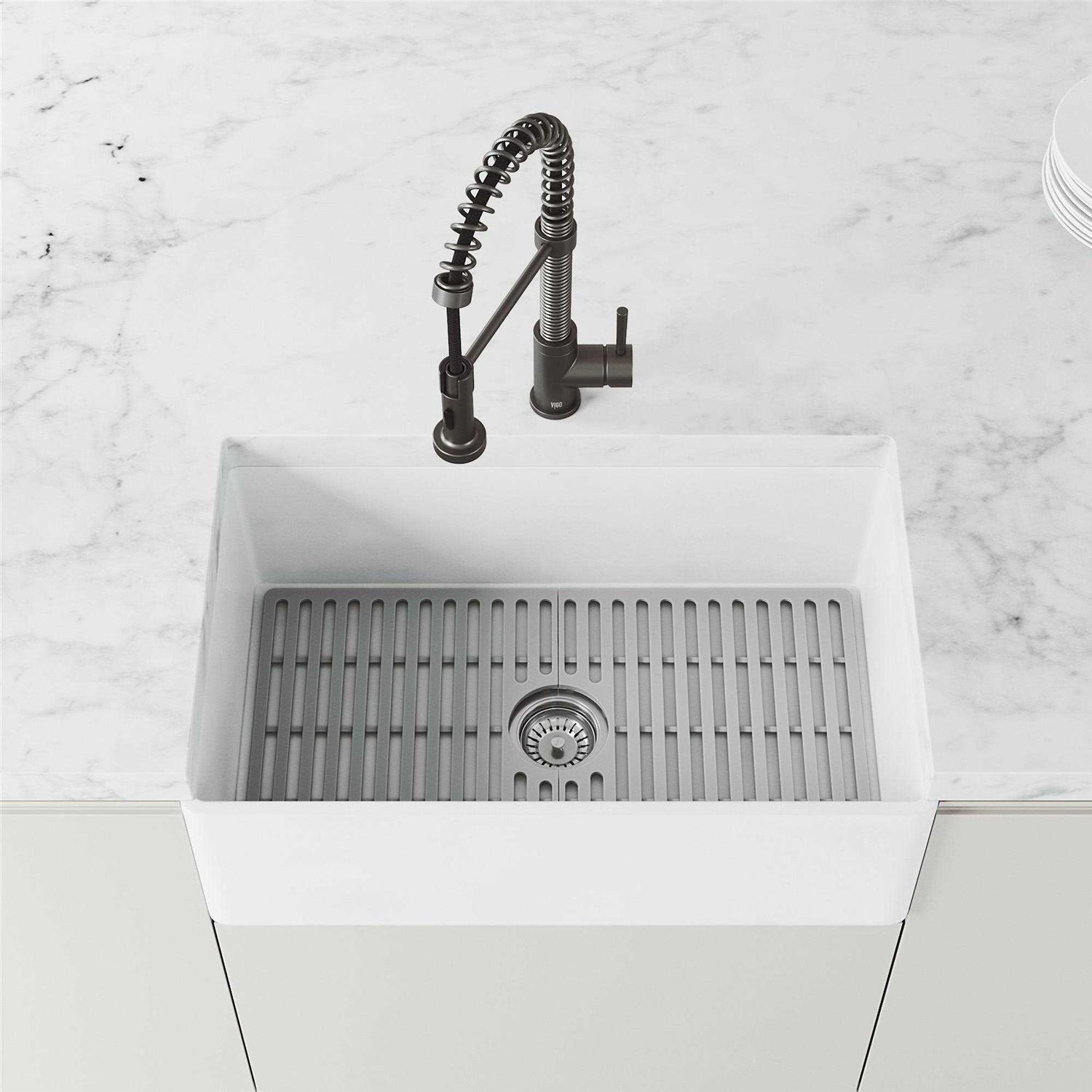 Vigo Edison Graphite Black Single Handle Pull-Down Kitchen Faucet VG02001GB - Cheap Fitting