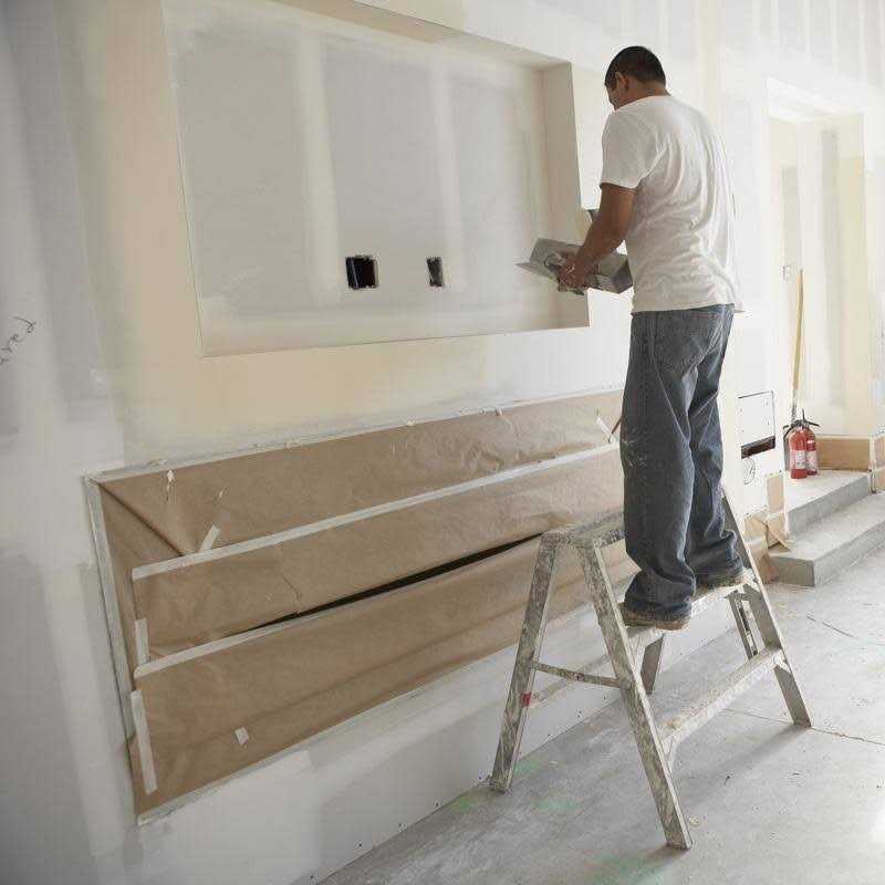 Sheetrock Joint Compound White Midweight 4.5 gal - Cheap Fitting