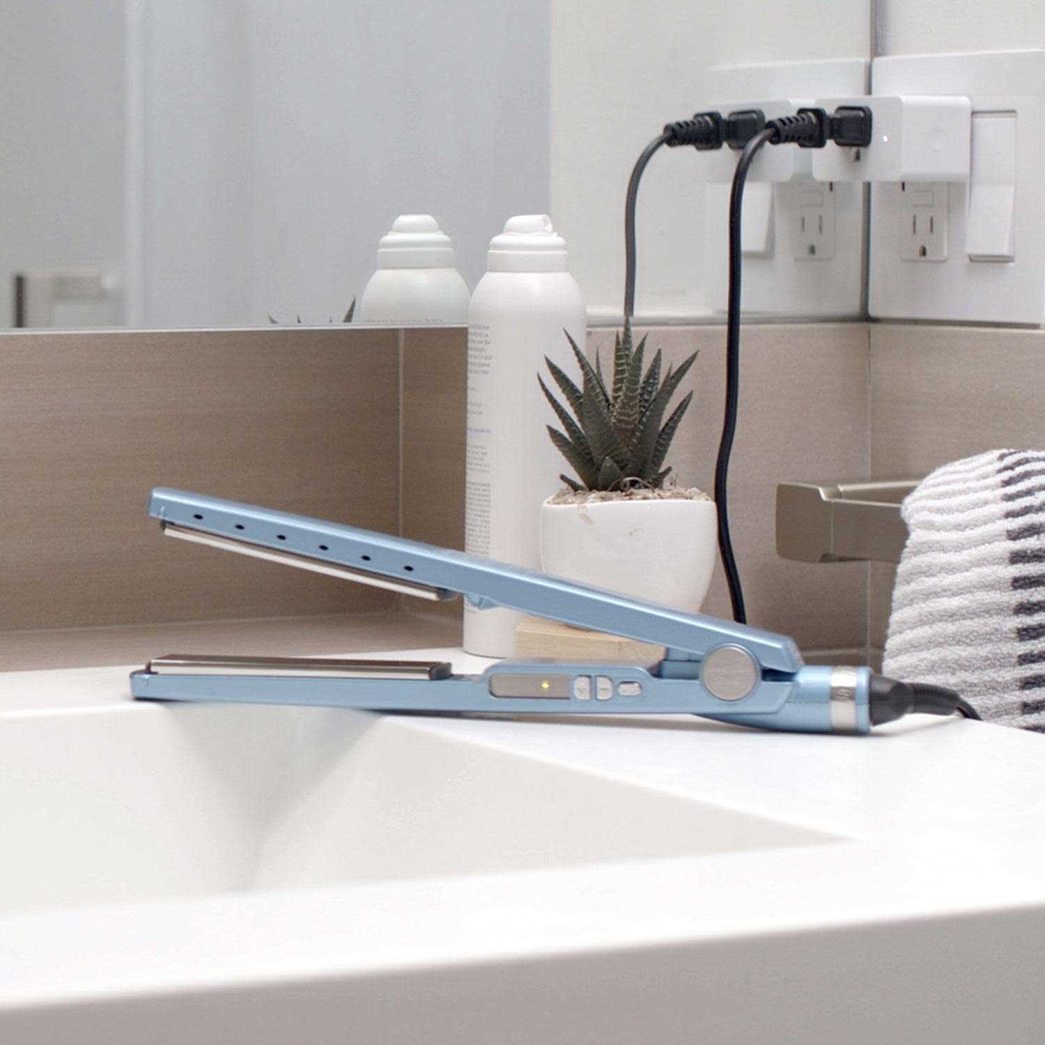 GE Lighting Cync Indoor Smart Plug 3 Pack, Bluetooth and Wi-Fi Outlet Socket - Cheap Fitting