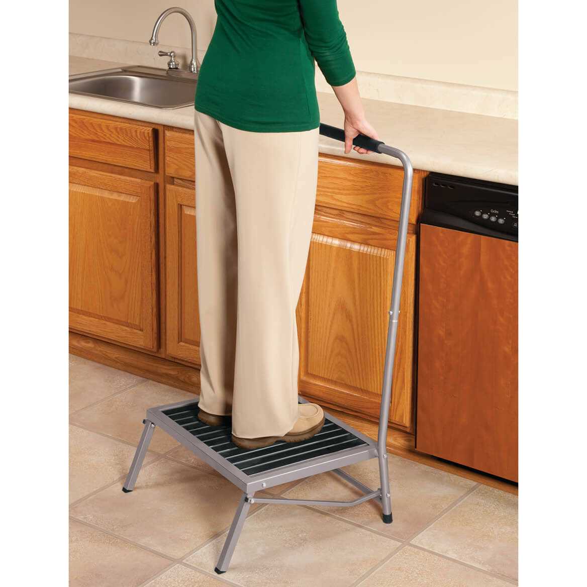 LivingSURE Extra Wide Step Stool with Handle - Cheap Fitting