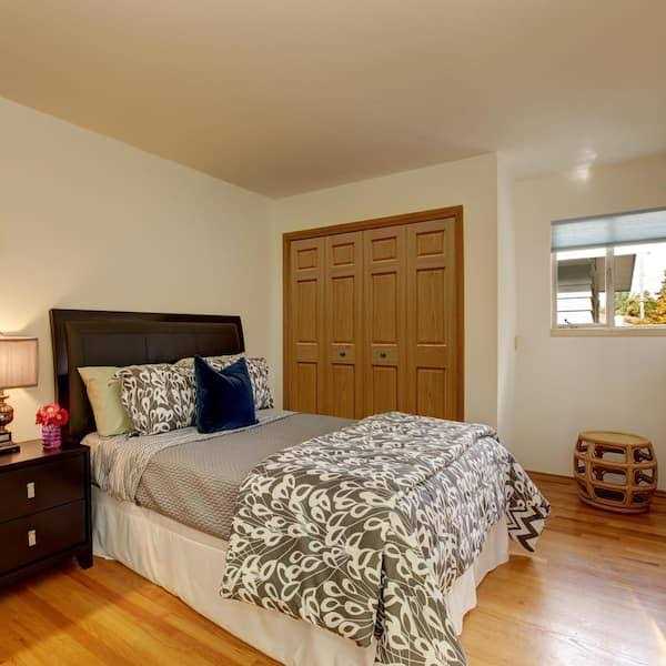 EVERMARK Expressions 80 in. Unfinished 6-Panel Solid Core Red Oak Interior Bi-Fold Door - Cheap Fitting