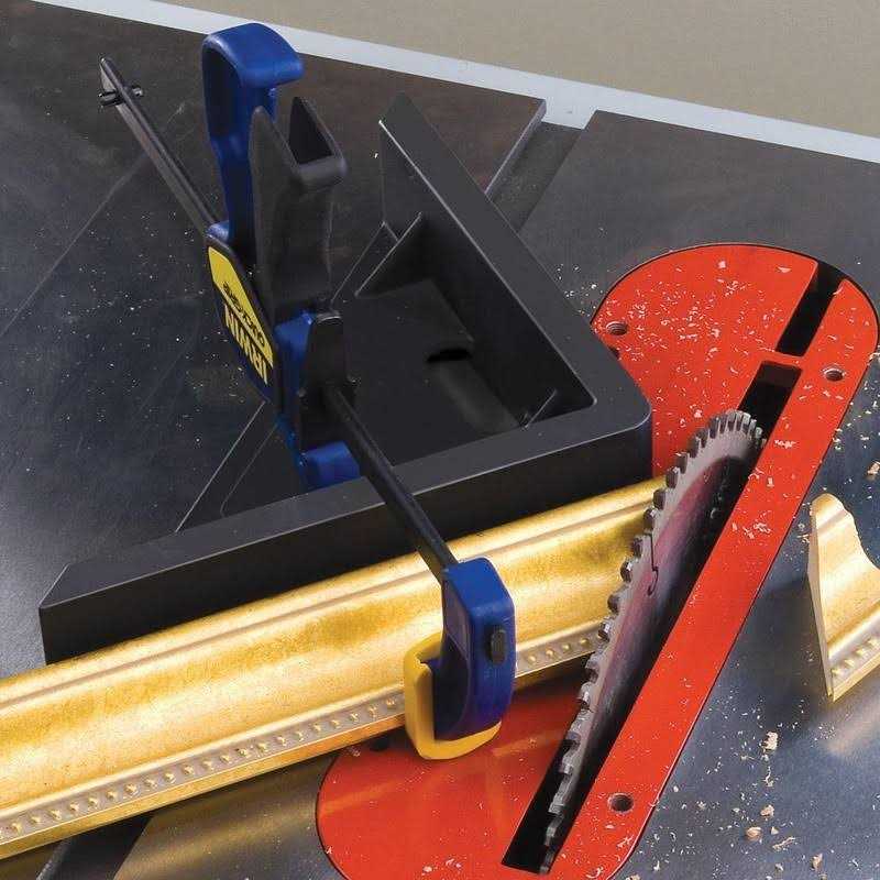 Rockler 45 Degree Miter Sled - Cheap Fitting