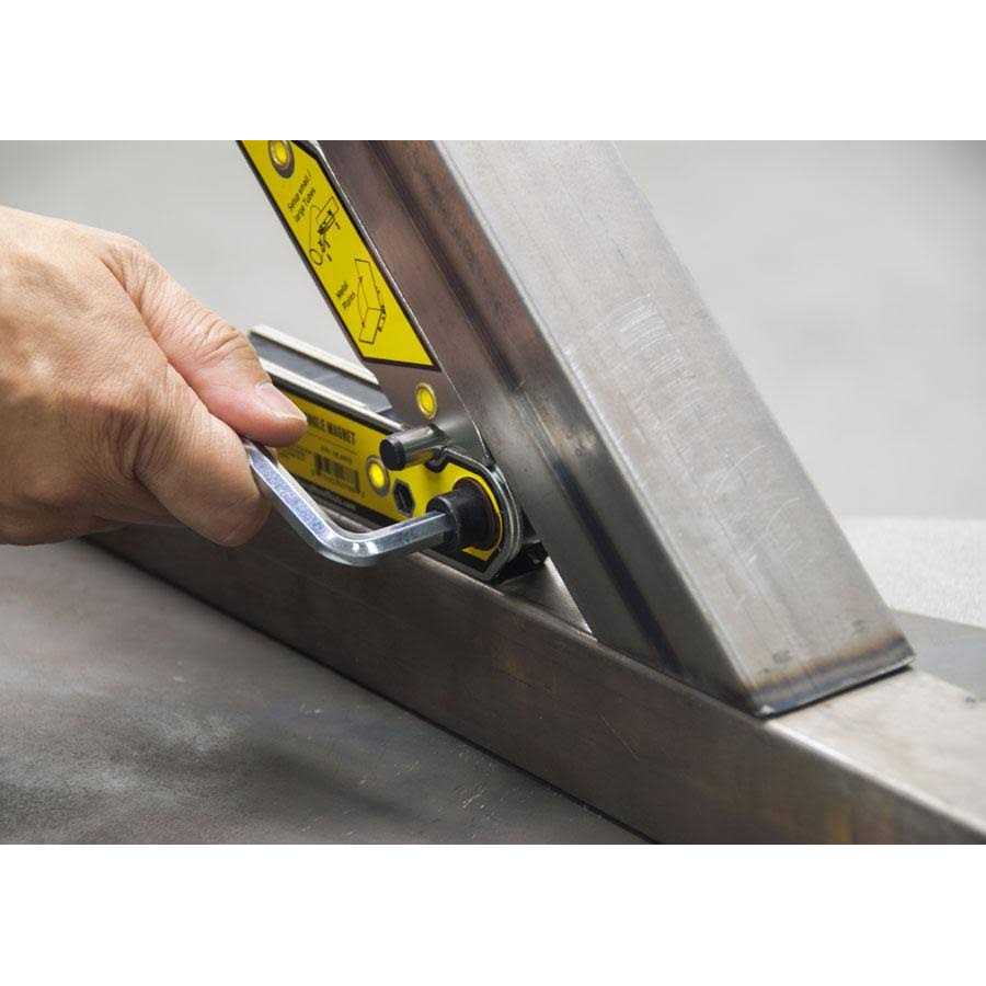 Strong Hand Tools Strong Hand Inside Outside Angle Magnets MLA450 - Cheap Fitting