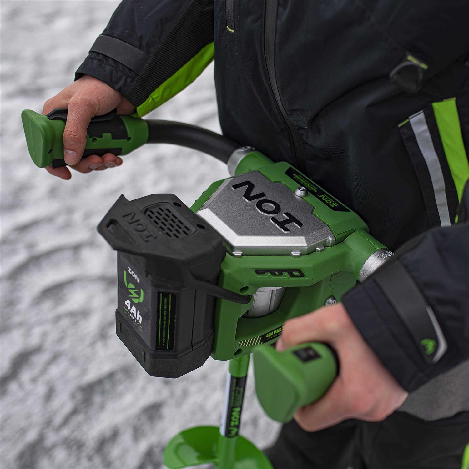 Ion Gen 1 8 Inch Ice Auger - Cheap Fitting