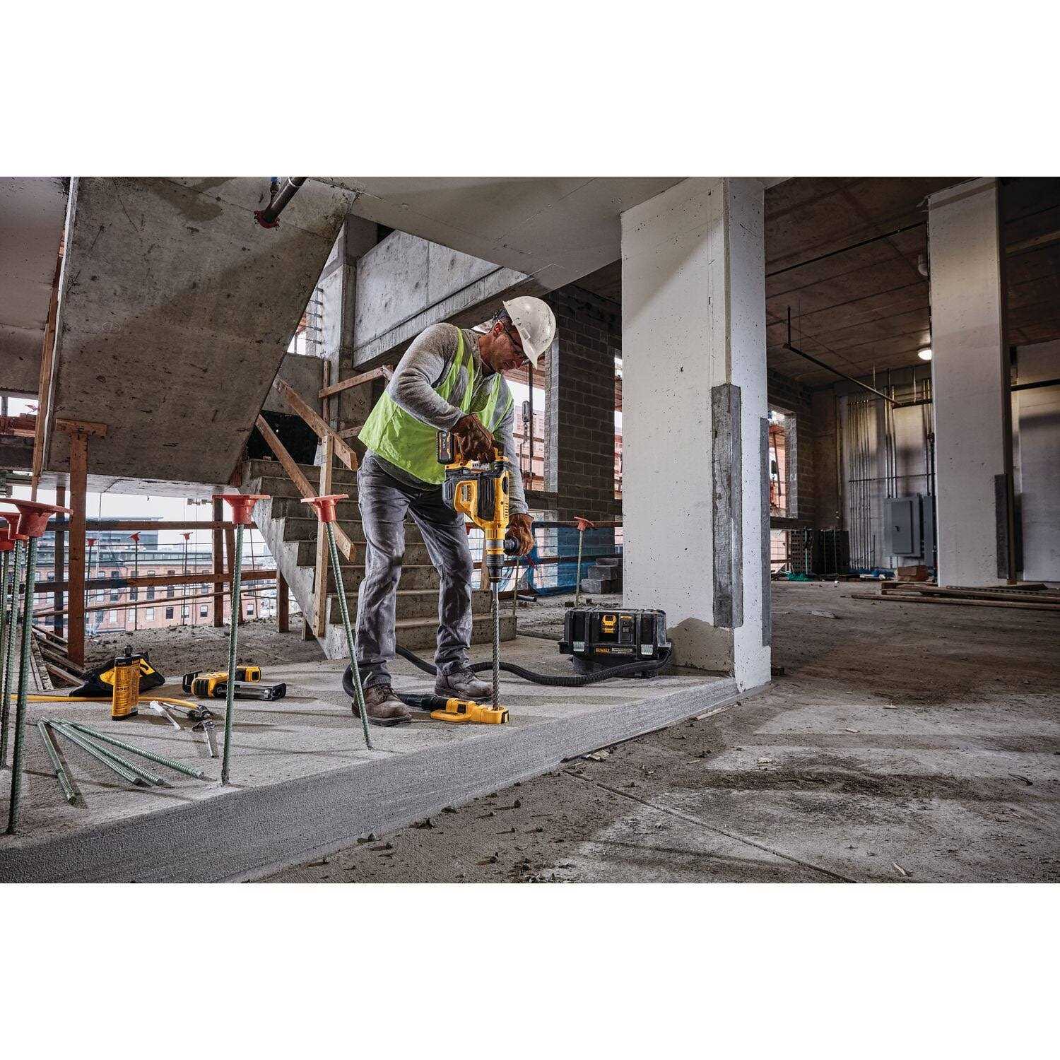 DeWalt DWH050K Large Hammer Dust Extraction - Cheap Fitting