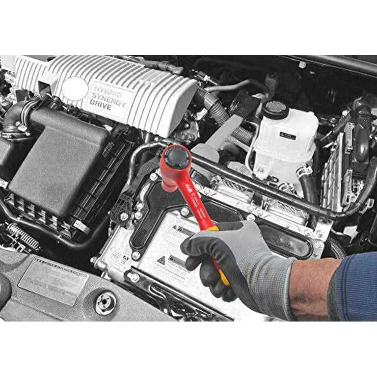 Titan 66100 18 Piece 1/4in Drive VDE Insulated Socket Set - Cheap Fitting