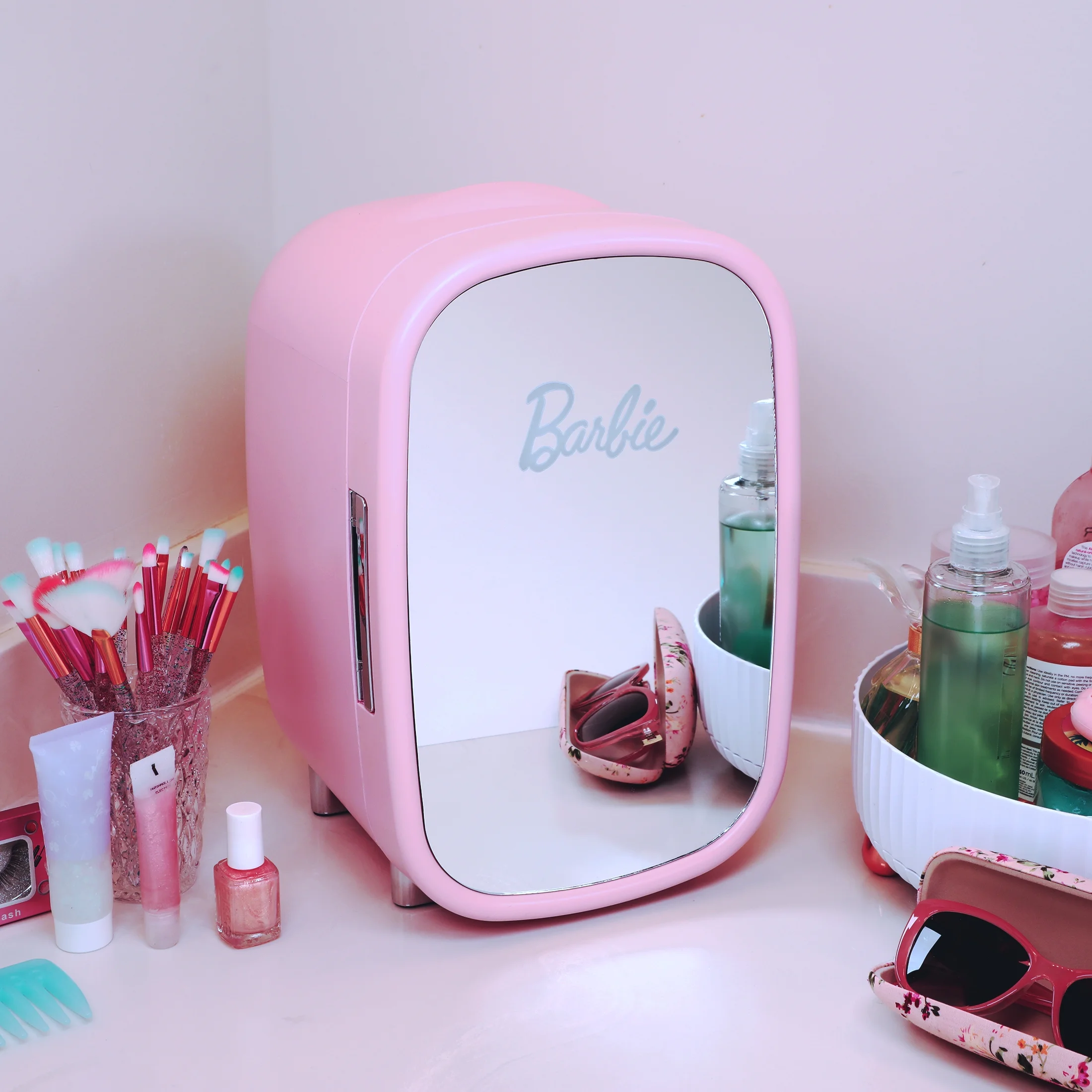 Barbie Pink Beauty Mini Fridge 7L with Glass Mirror Door AC - Cheap Fitting