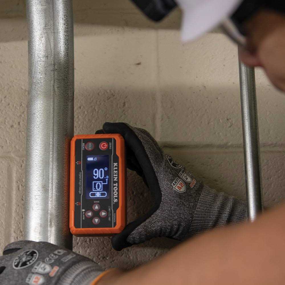 Klein Tools 935DAGL Digital Level with Programmable Angles - Cheap Fitting