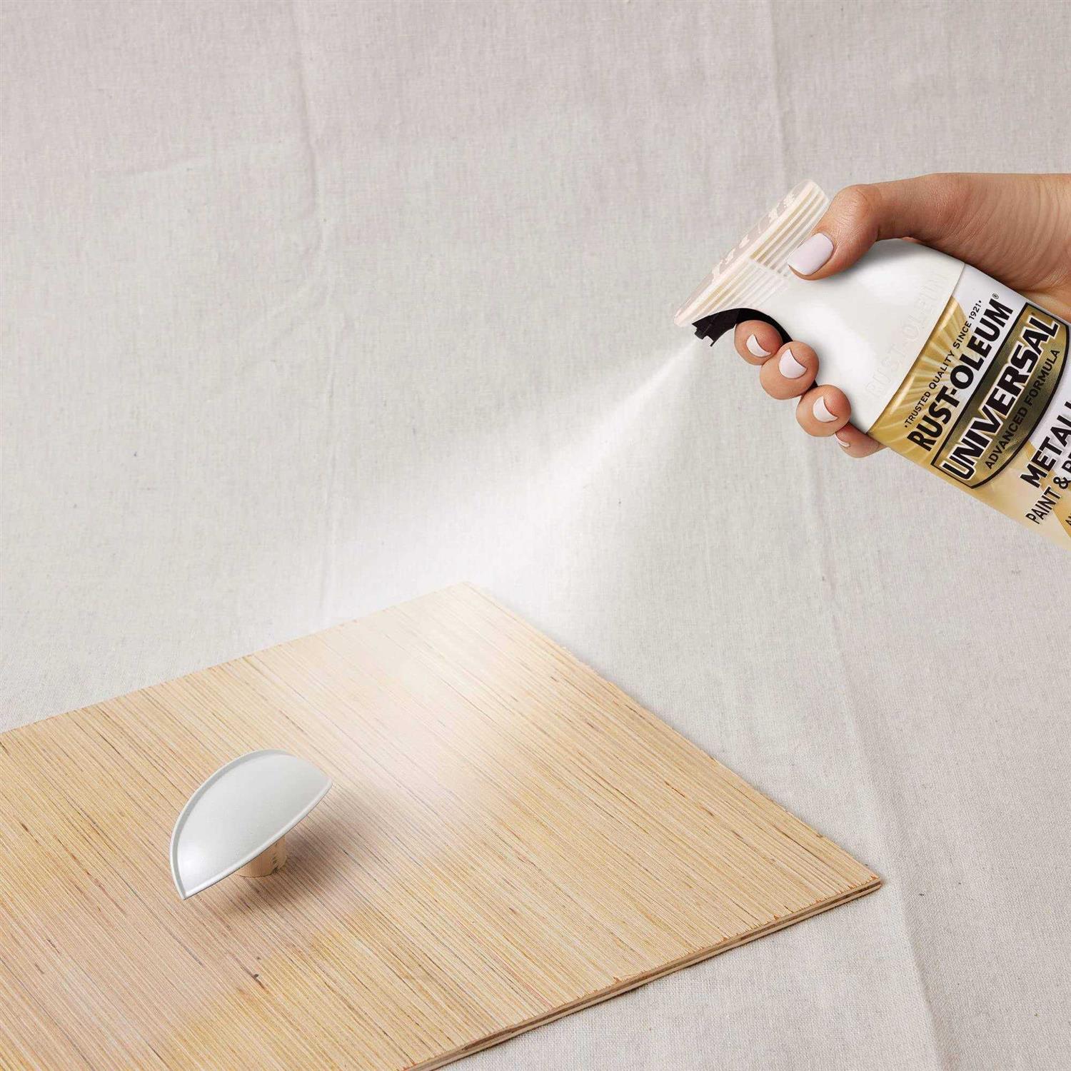 Rust-Oleum Universal Metallic Spray Paint - Cheap Fitting