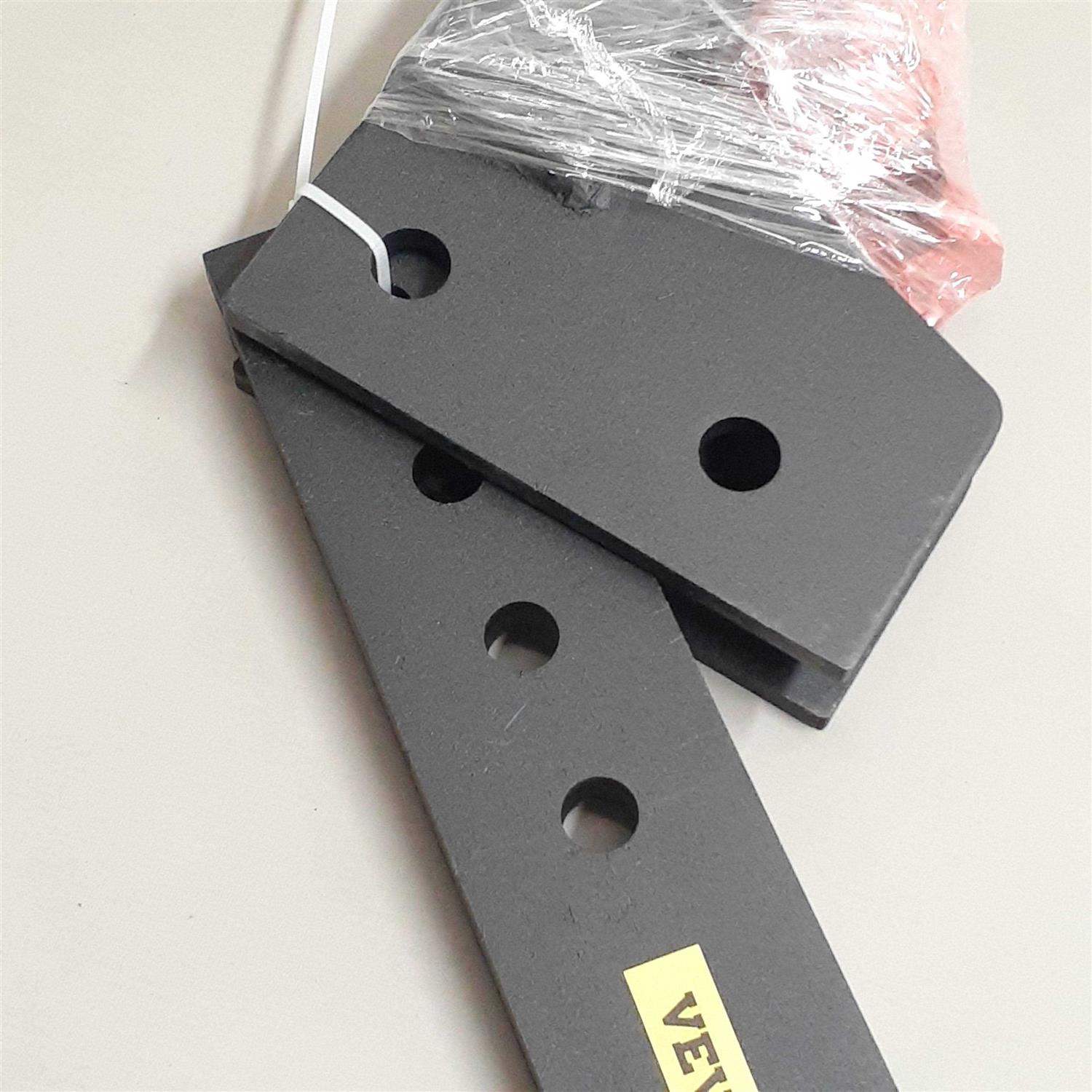 Vevor Hitch Mounted Ripper 18 inch Shank Length Box Scraper Shank 4 Hole Site Box Blade for Tractor - Cheap Fitting