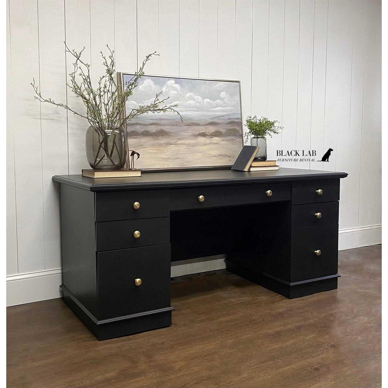 Dixie Belle Paint Company Caviar Chalk Mineral Paint - Cheap Fitting