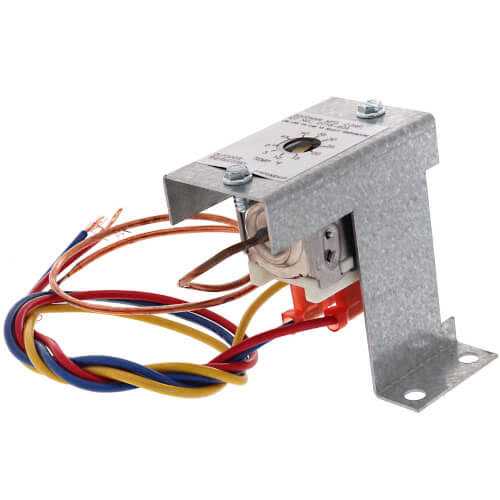 Goodman Thermostat,Outdoor,4.8inHx4.4inWx6.1inD OT18-60A - Cheap Fitting