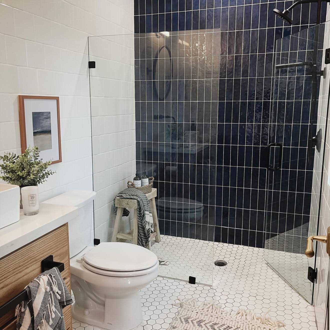 Bedrosians Traditions 6 x 6 Glossy Ceramic Tile - Cheap Fitting