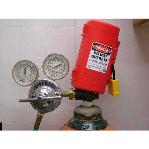 Zing Green Products 7294 Universal Plug/Forklift/Cylinder Lockout - Cheap Fitting