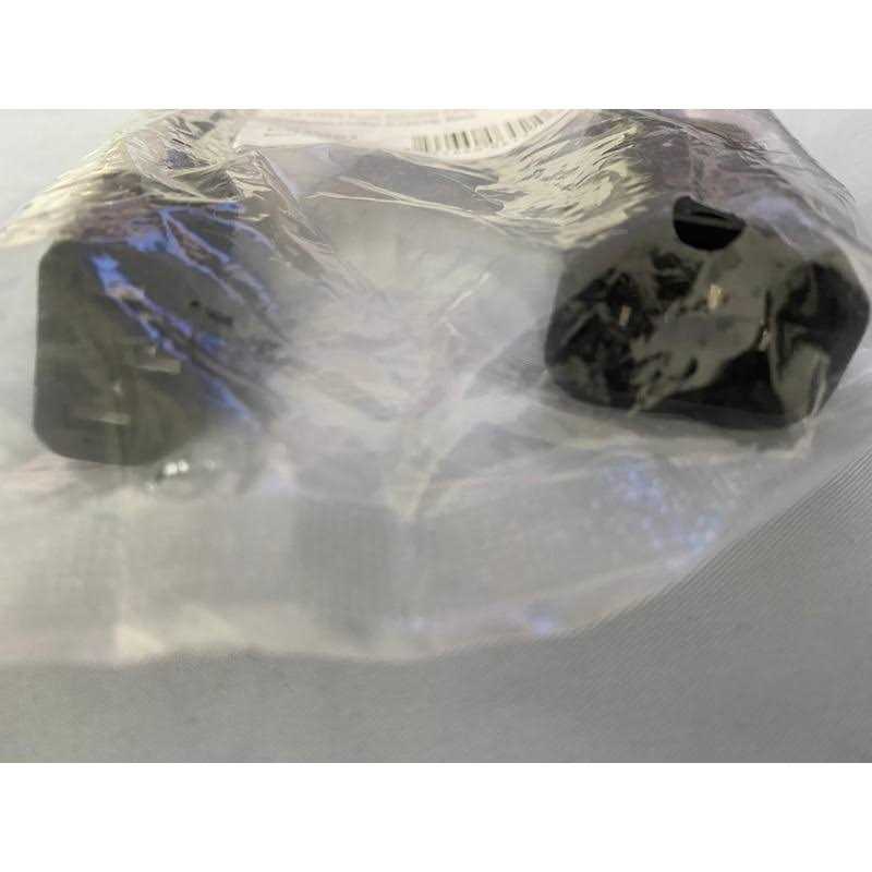 Monoprice Extension Cord - Cheap Fitting