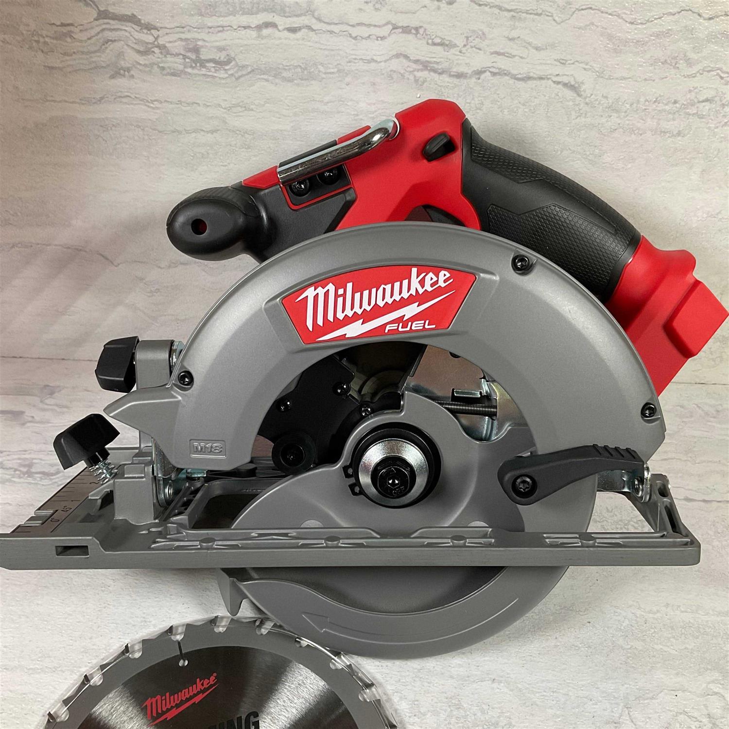Milwaukee M18 FUEL Circular Saw 2730-20 - Cheap Fitting