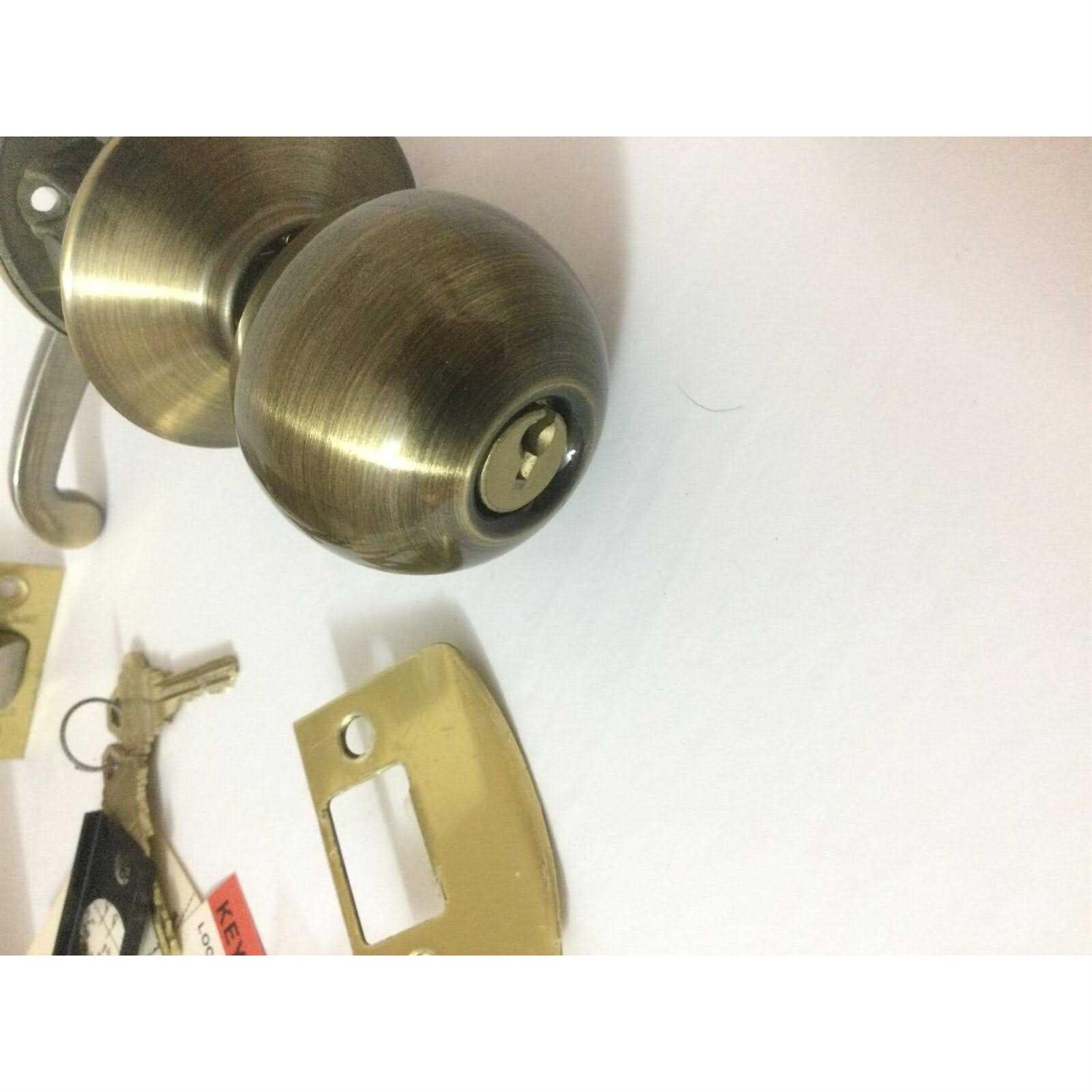 Schlage Flair Keyed Entry Lever - Cheap Fitting