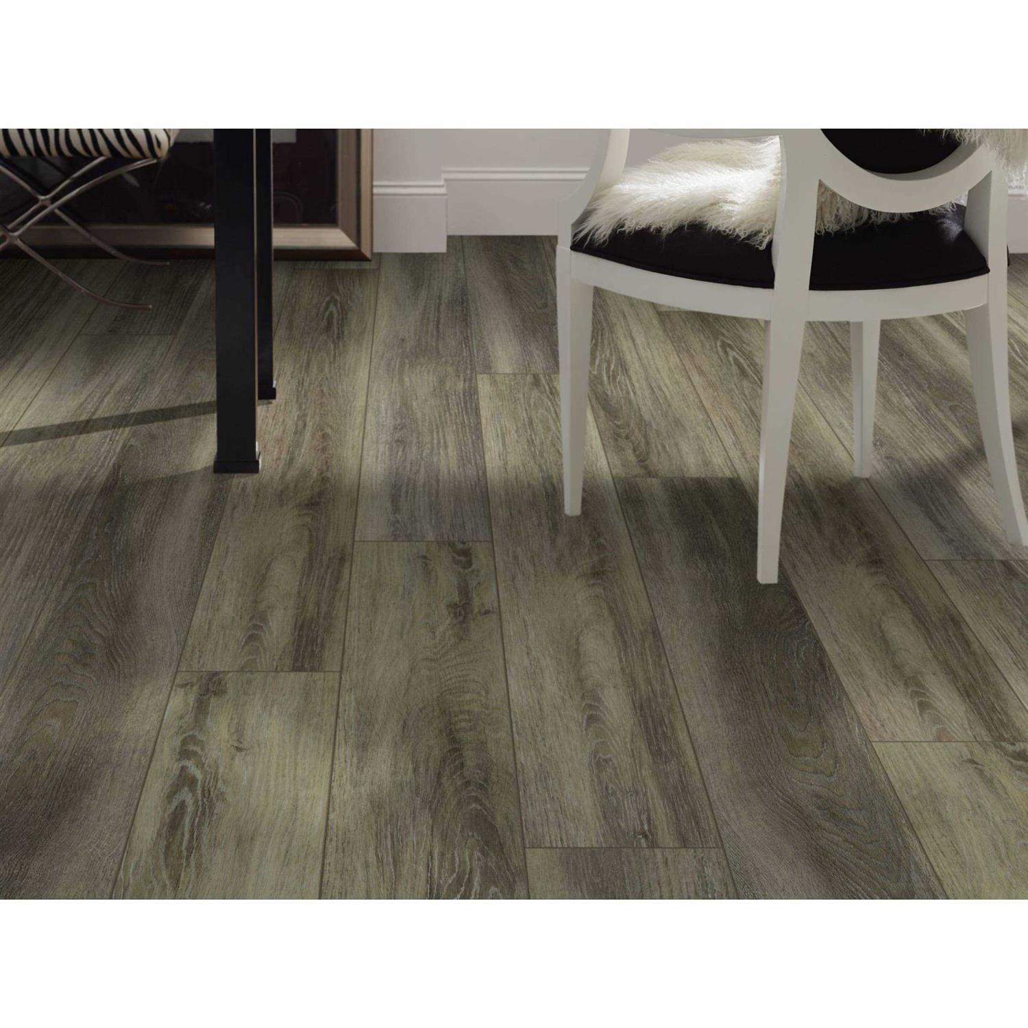 Shaw Luxury Vinyl Tivoli Plank Plus - Cheap Fitting