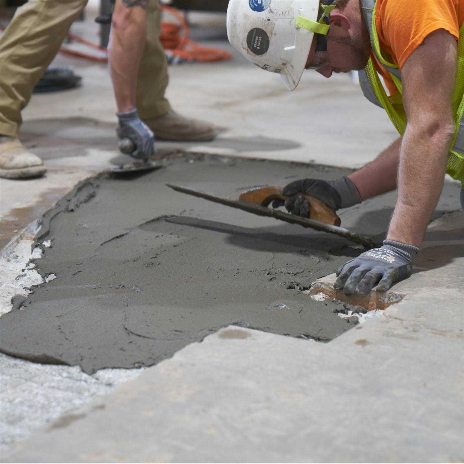 Quikrete 50 lb. Deck Mud Mortar Mix - Cheap Fitting