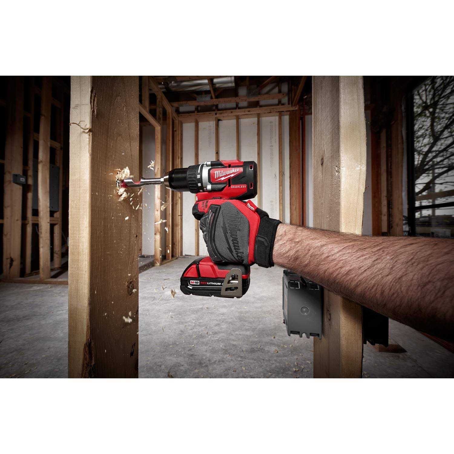 Milwaukee M18 1/2 Compact Brushless Drill/Driver Kit - Cheap Fitting