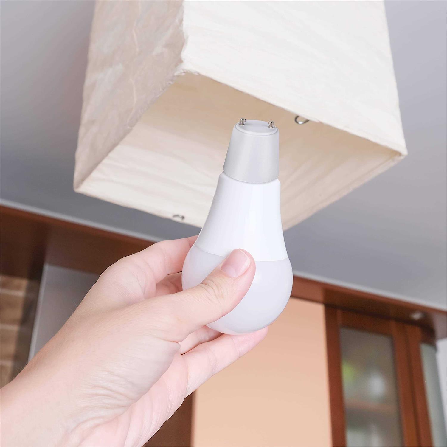 Newhouse Lighting Gu24 to E26 Standard Bulb Adapter - Cheap Fitting