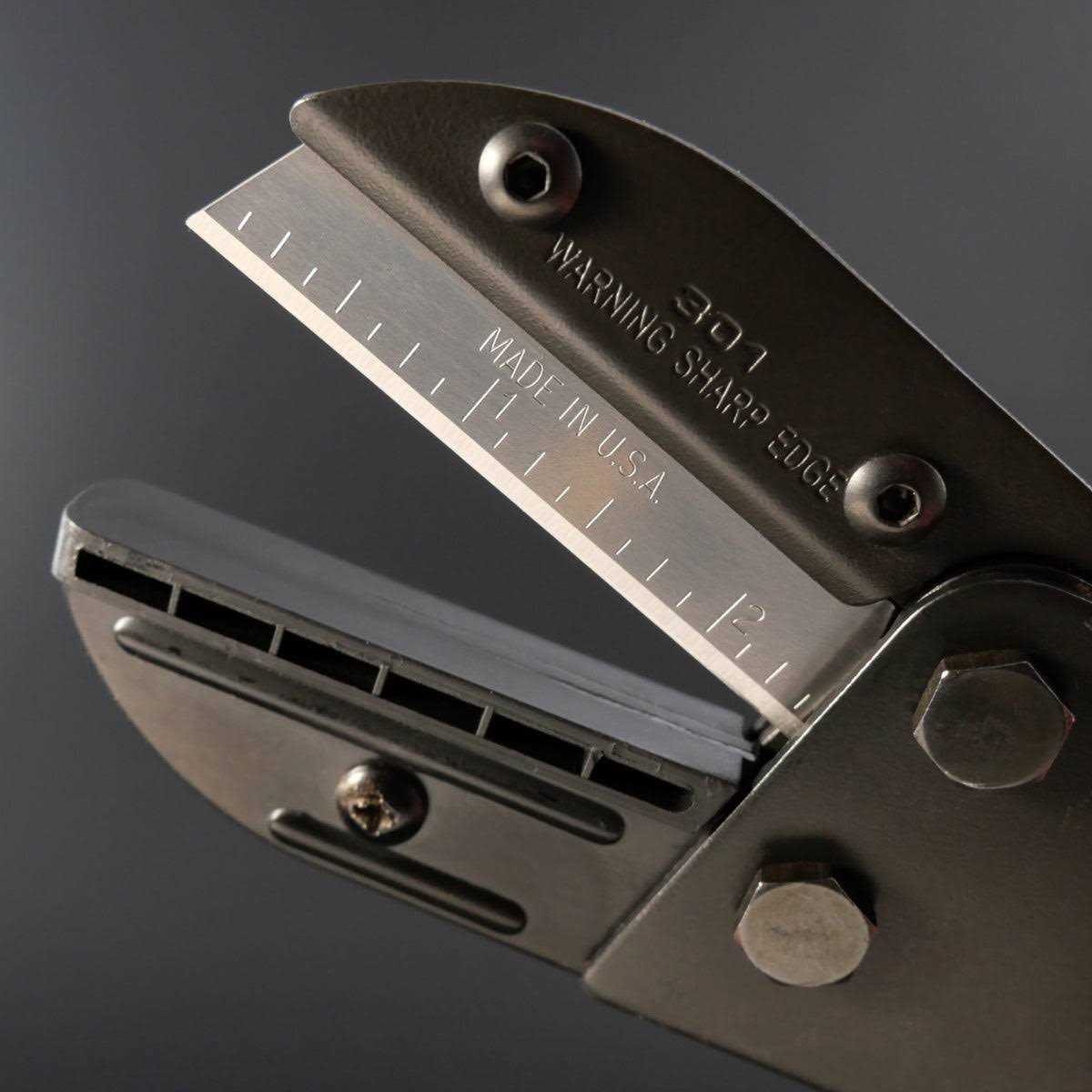 Ronan Multi-Cut Rubber Cutter - Cheap Fitting