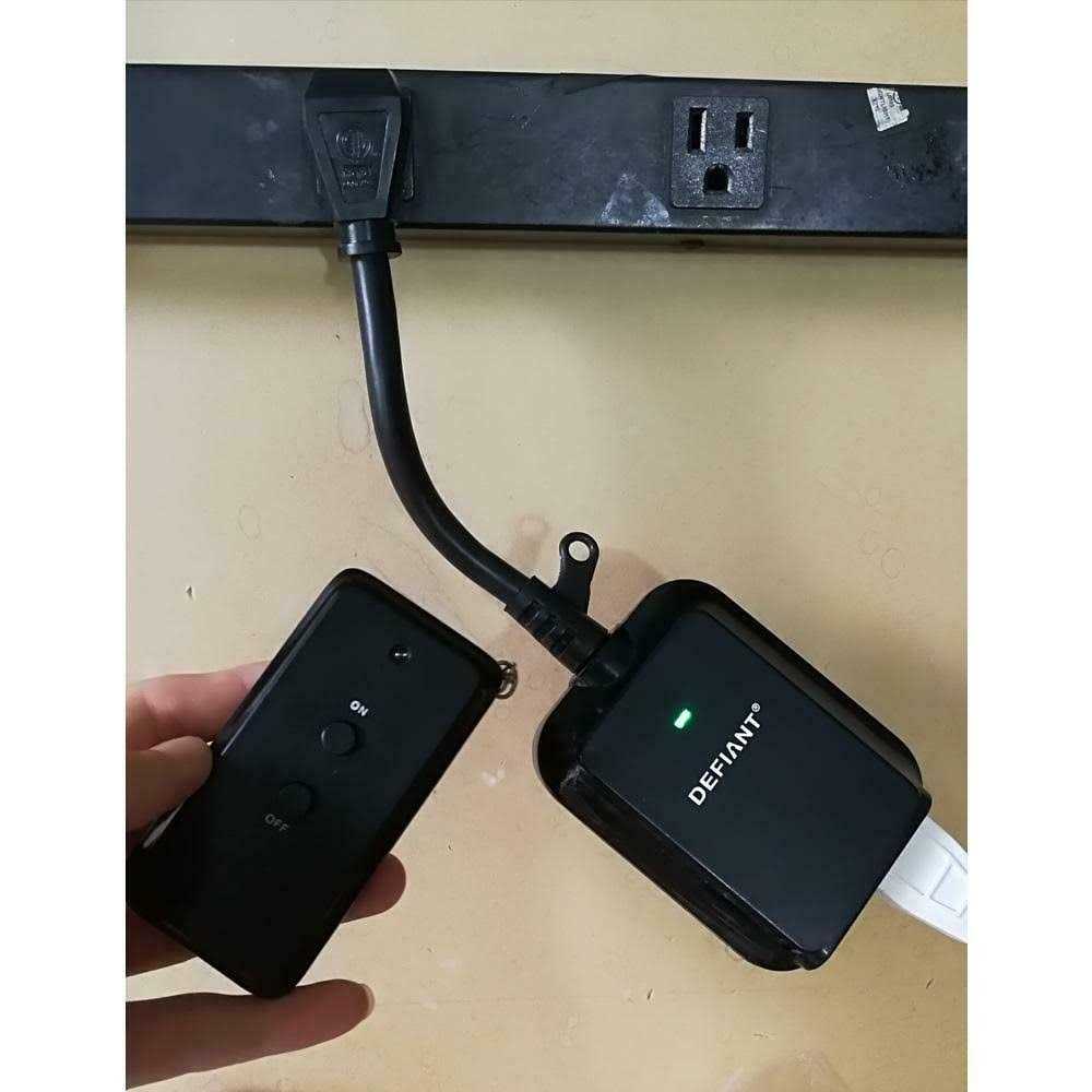 Defiant Wireless Indoor/Outdoor Remote Control with 3 RCV - Cheap Fitting