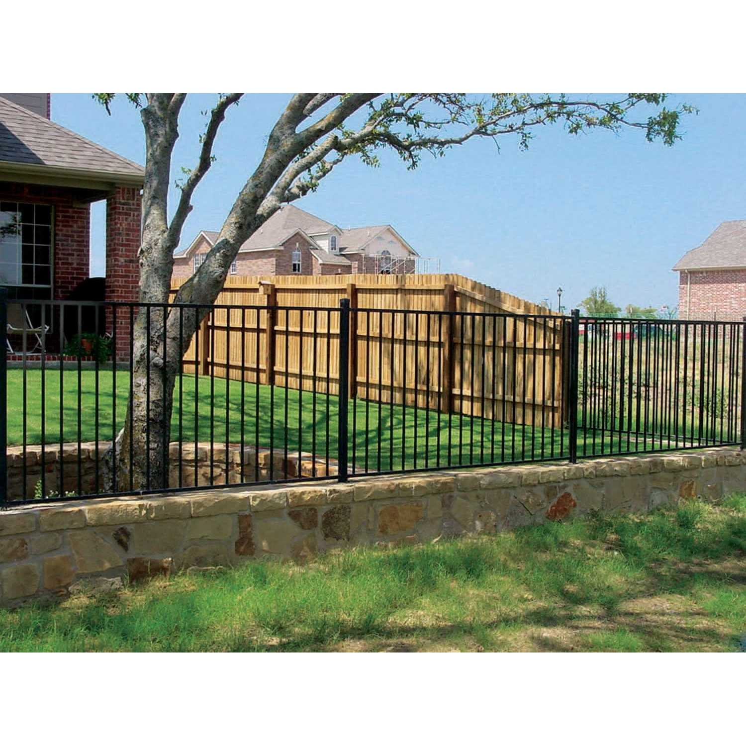 Monroe 3-ft H x 8-ft W Black Steel Yard Fence Panel - Cheap Fitting