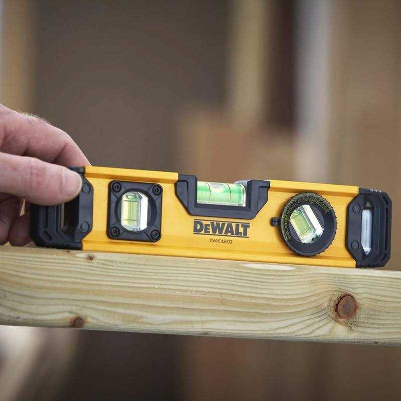 Dewalt Torpedo Level DWHT43003 - Cheap Fitting