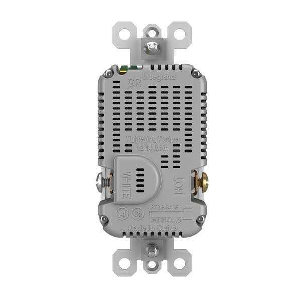 USB Decorator Wall Plate, White, 6.0A, 15-Amp - Cheap Fitting