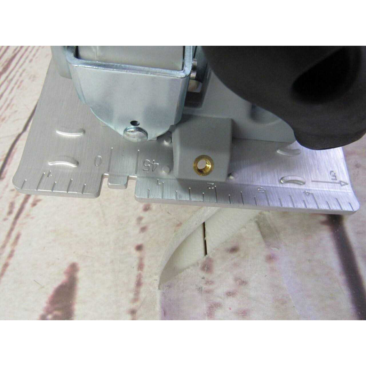 Milwaukee Tilt-Lok Circular Saw 6390-21 - Cheap Fitting