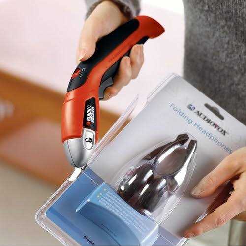 Black Decker Sz360 3.6-Volt NiCad Cordless Power Scissors - Cheap Fitting