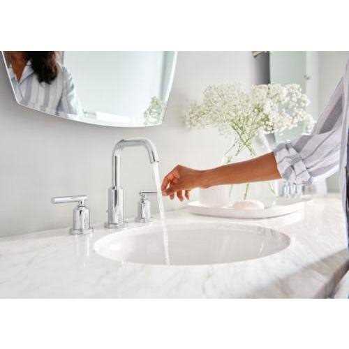 Moen Gibson Chrome Two-Handle Bathroom Faucet - Cheap Fitting