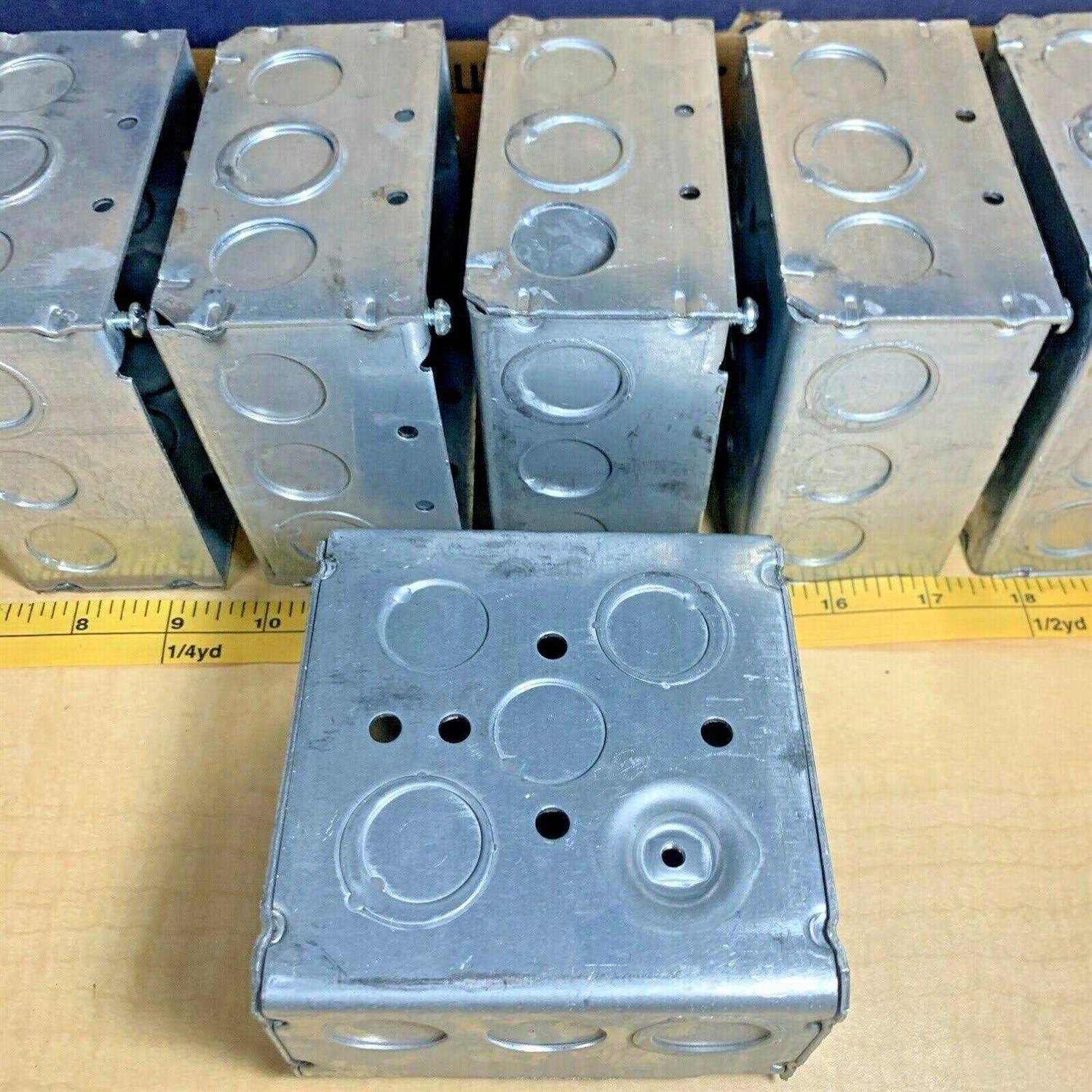 232 Hubbell-Raco Square Box - Cheap Fitting