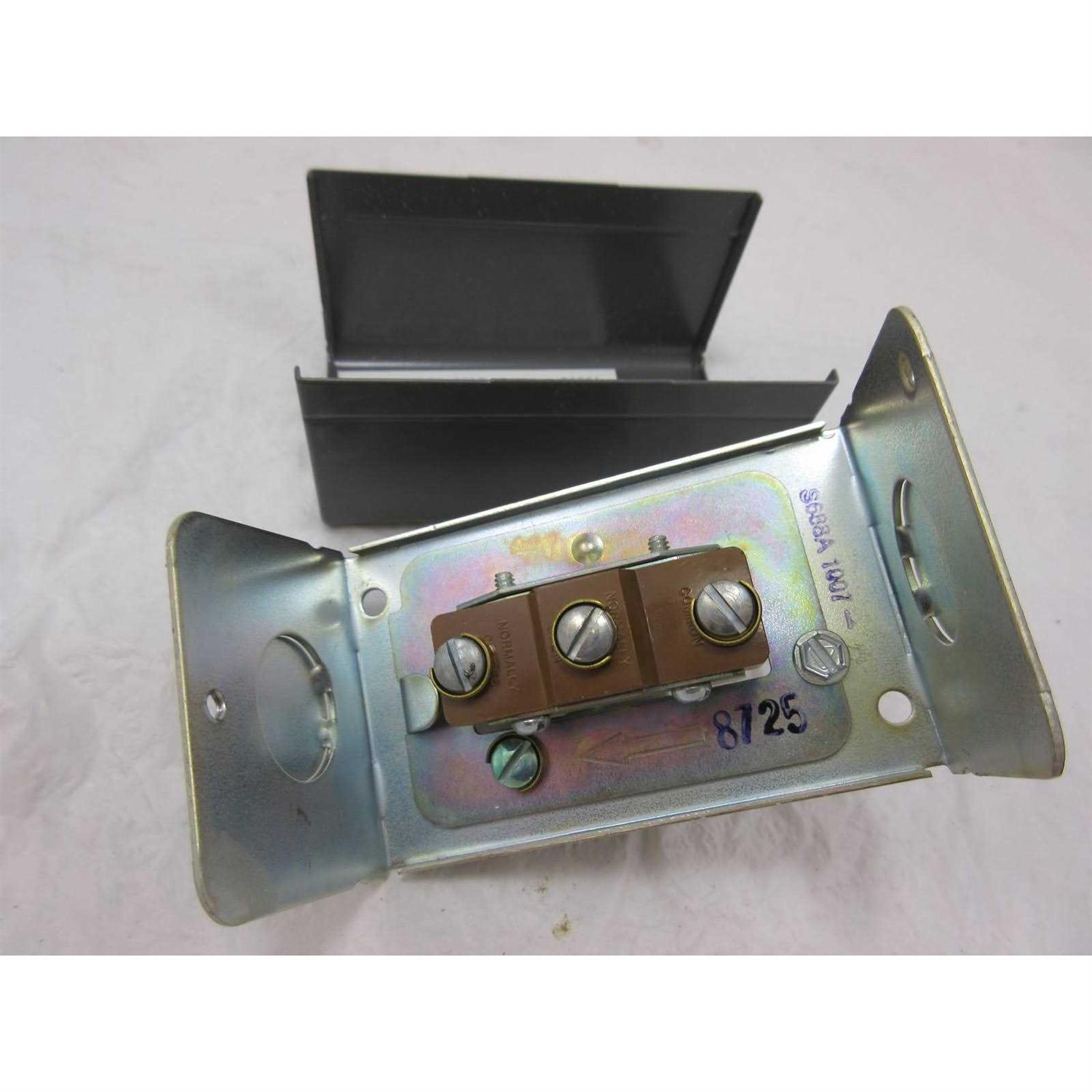 Honeywell S688A1007 Sail Switch - Cheap Fitting