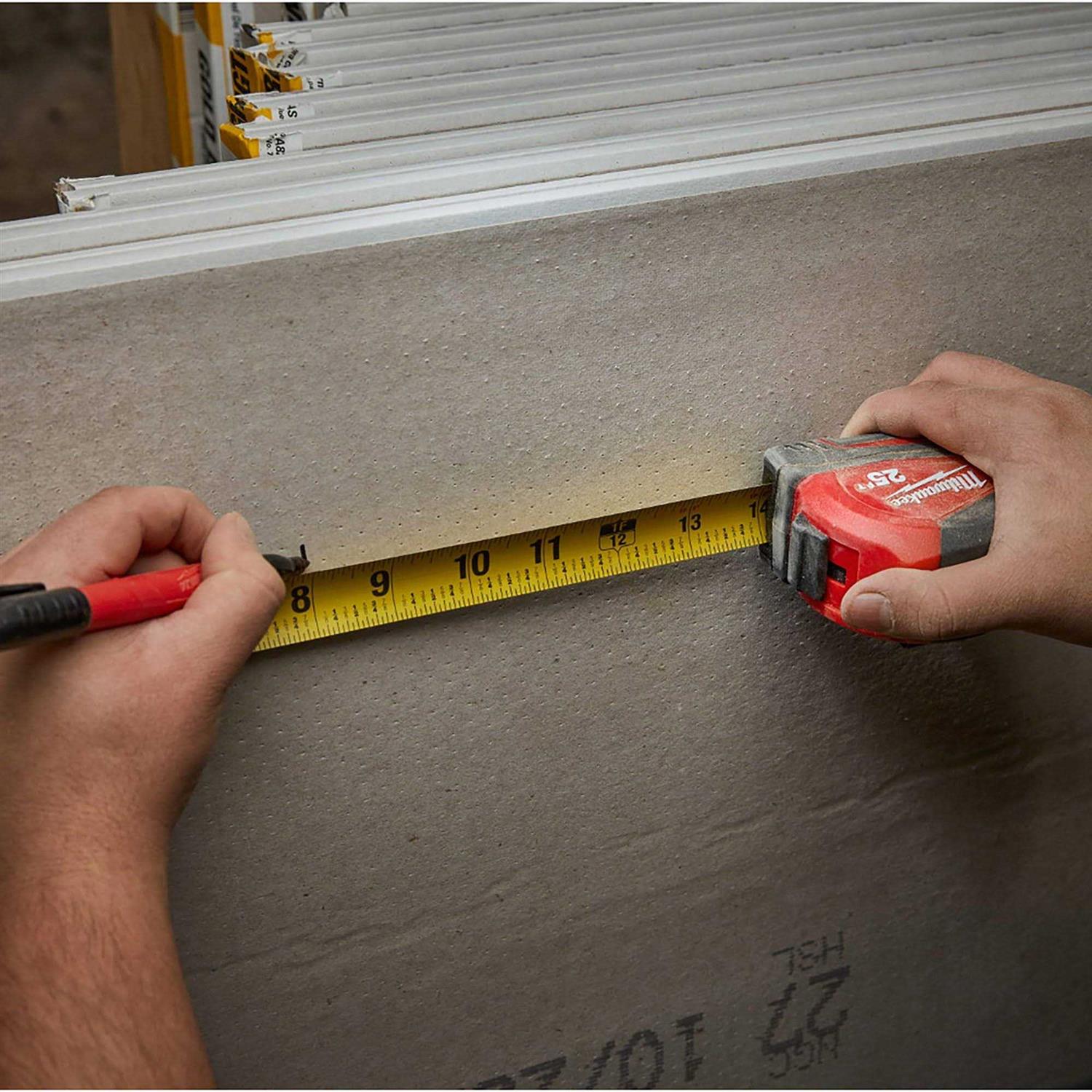 Milwaukee Compact Tape Measure 48-22 - Cheap Fitting