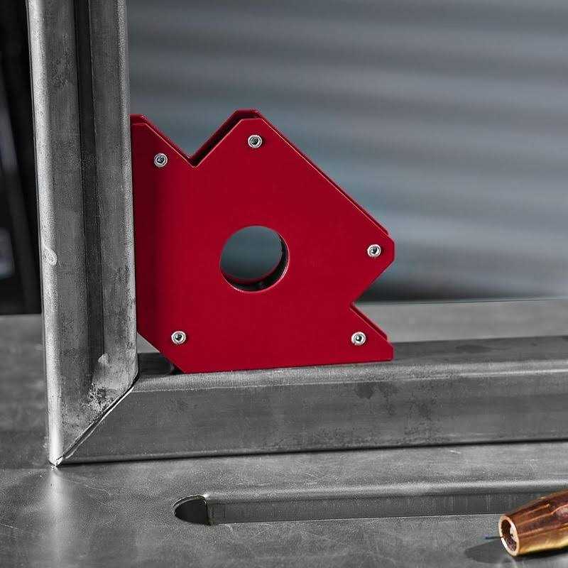 Chicago Electric Welding Chicago Welding 6-1/4 Multipurpose Magnet Holder - Cheap Fitting